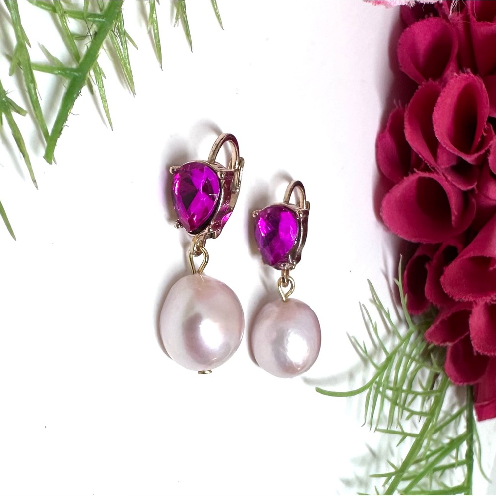 NEW⚜️Freshwater Pearl Fuschia Crystal Drop Earrings